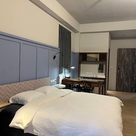 Fu'S House 52 Hotel Tainan Bagian luar foto