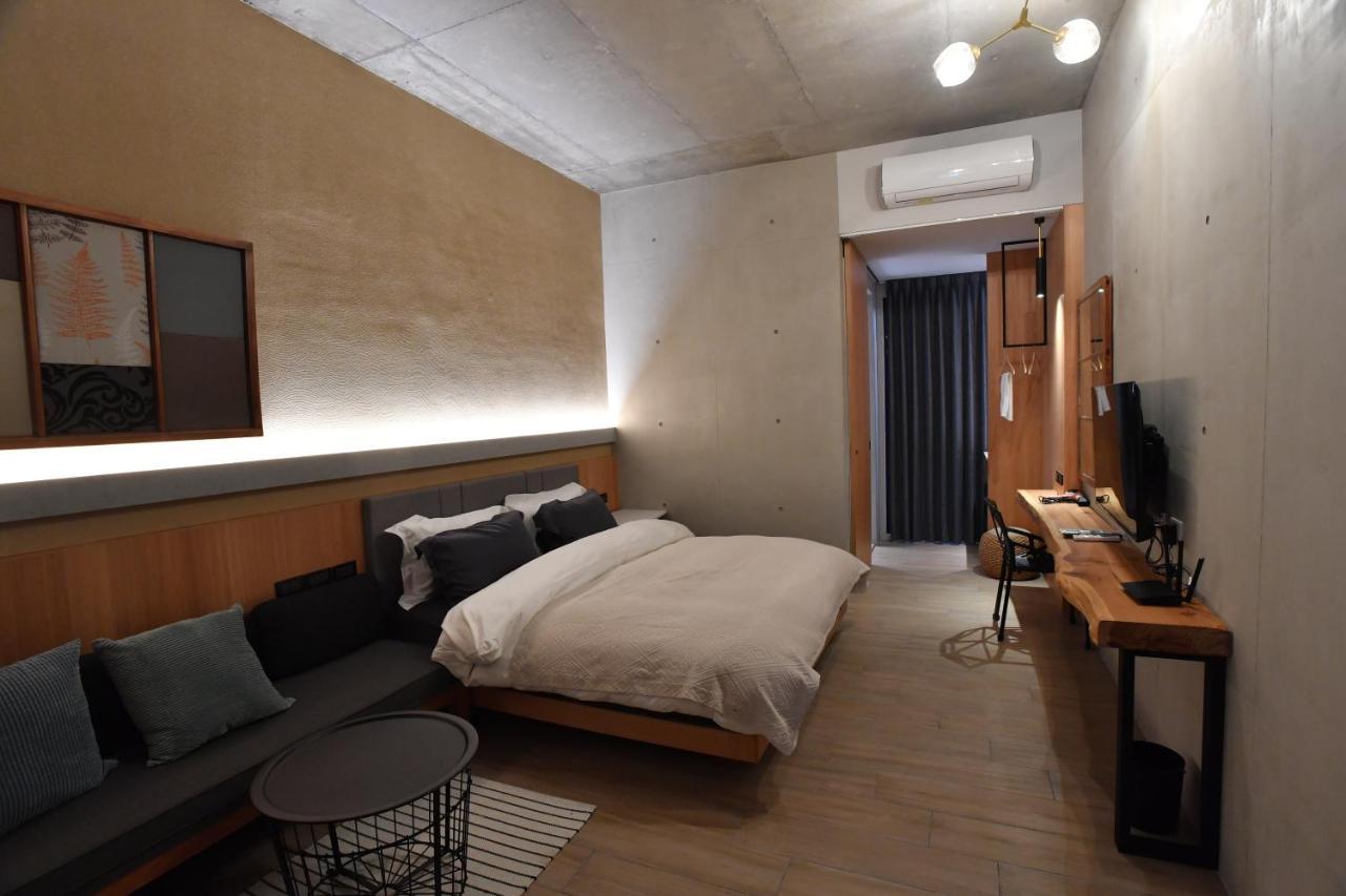 Fu'S House 52 Hotel Tainan Bagian luar foto