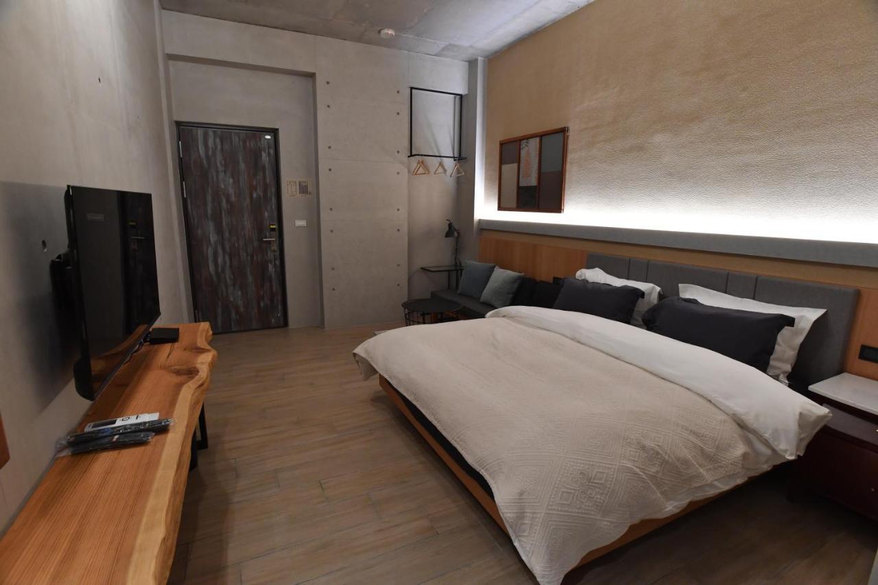 Fu'S House 52 Hotel Tainan Bagian luar foto