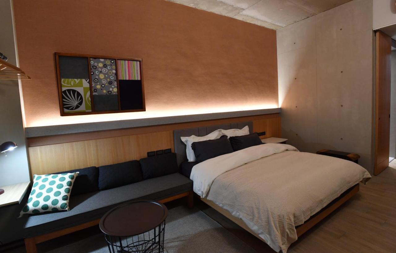 Fu'S House 52 Hotel Tainan Bagian luar foto