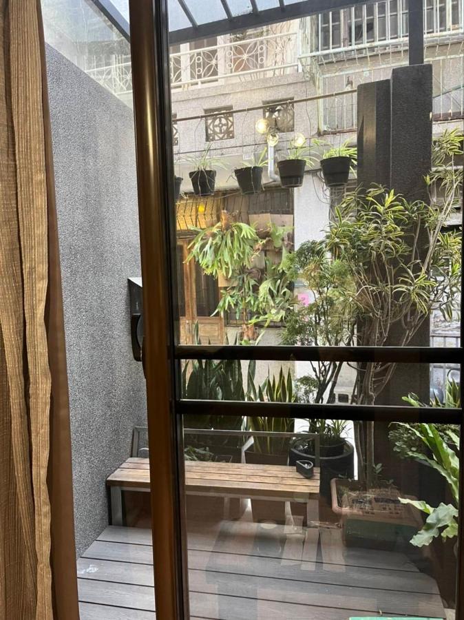 Fu'S House 52 Hotel Tainan Bagian luar foto